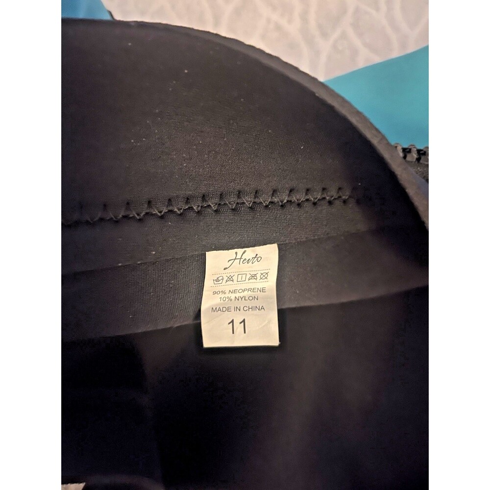 HEVTO Youth Kids SZ 11 Vigor-1 3/2mm Neoprene Full Wetsuit Black Blue Surf Swim - Picture 7 of 16